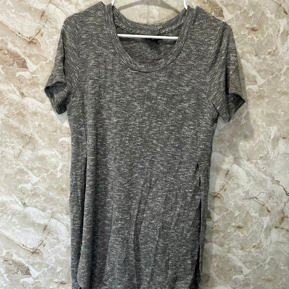 Womens Mossimo‎ Gray Heathered Short Sleeve Tunic Top with Side Slits Size Small